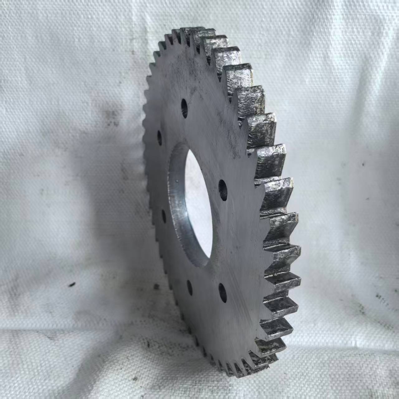 Какие преимущества вы получаете от Xinzhe Tools, специализированного производителя резиновых лезвий для крекеров?